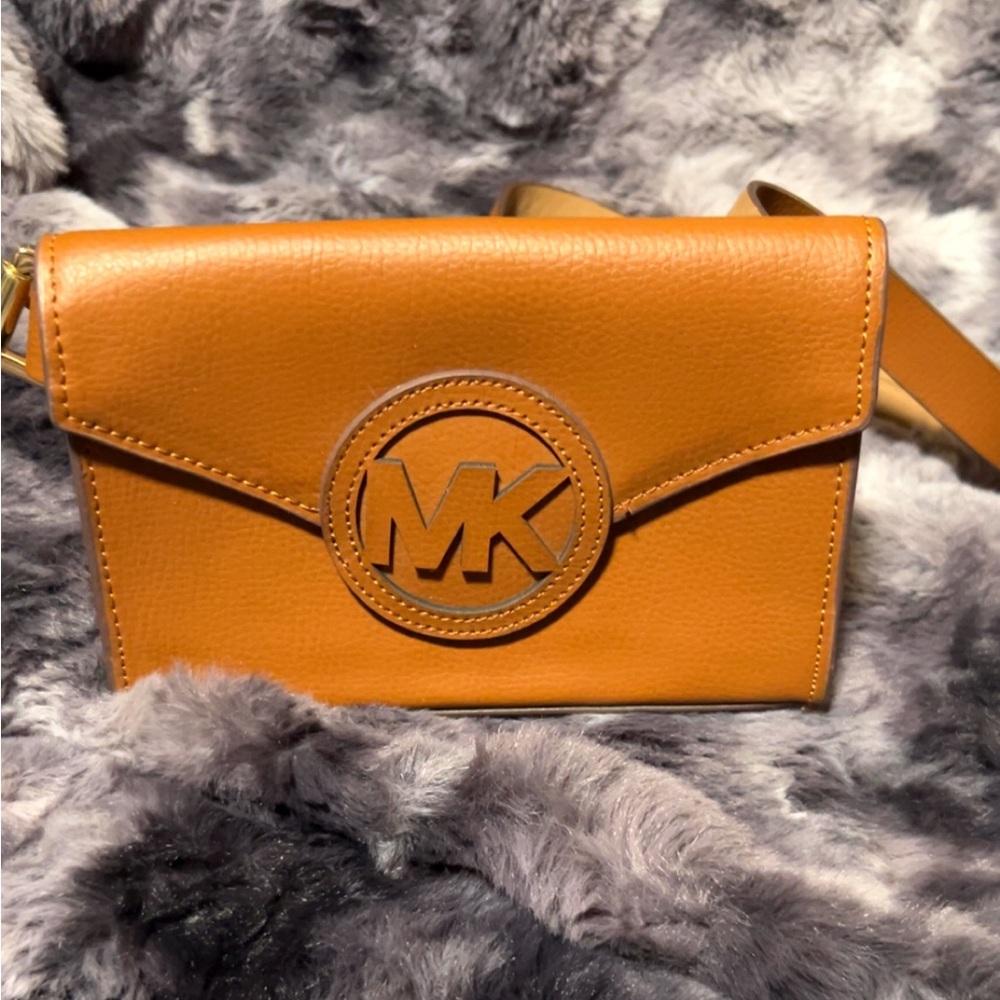 Michael Kors camel belt bag